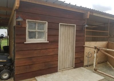 Faux vintage barn