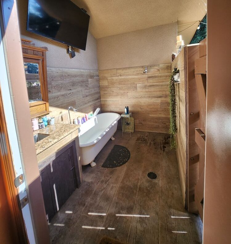 Outdoor Tub and Shower Outdoor Tub and Shower
